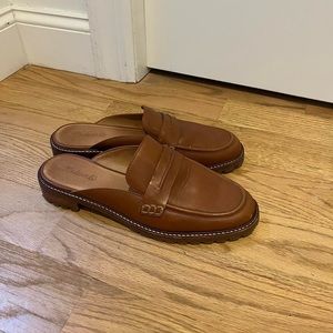 Madewell Corinne Lugsole Loafer Mule in Maple. Lightly used!